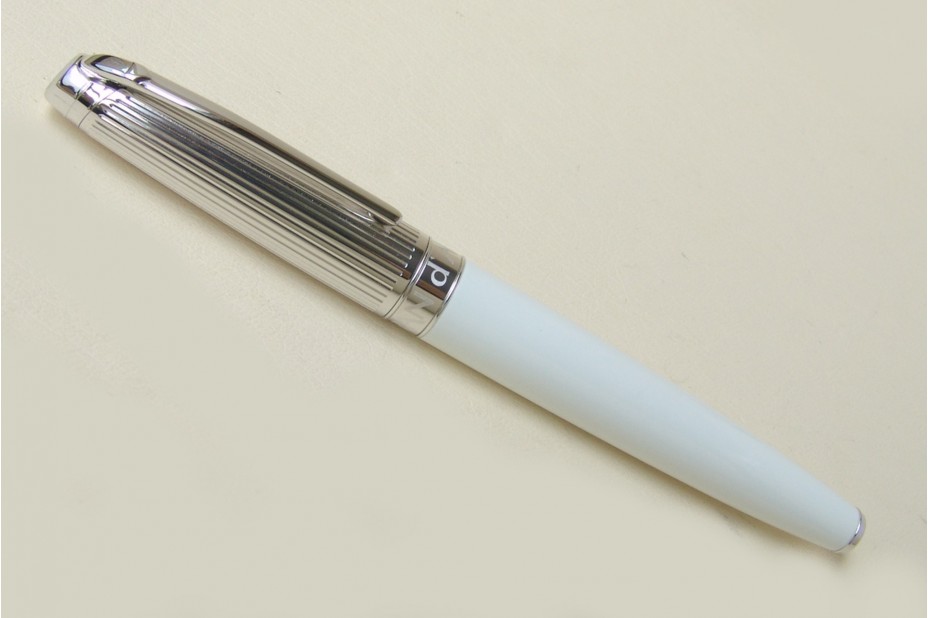 Caran D`Ache Leman Bicolor White Silver Fountain Pen