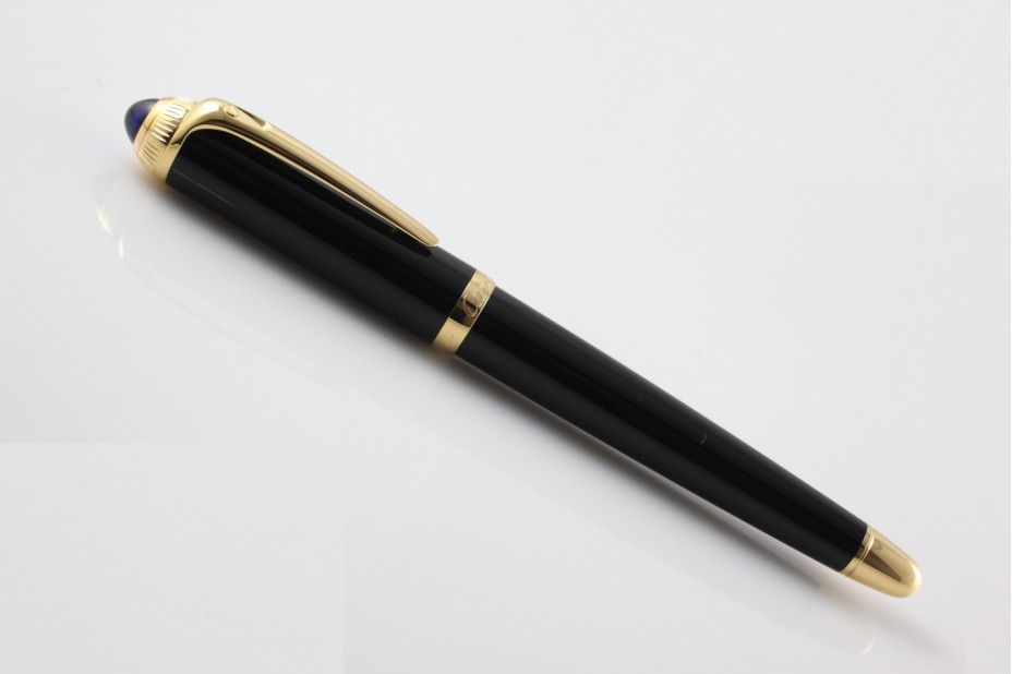 Cartier Roadster ST240004 Black Gold Trim Roller Ball Pen