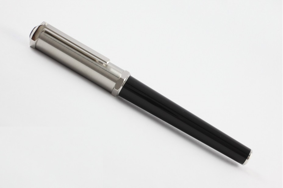 Cartier Santos- Dumont OP000052 Black Composite Brushed Metal Cap Roller Ball Pen