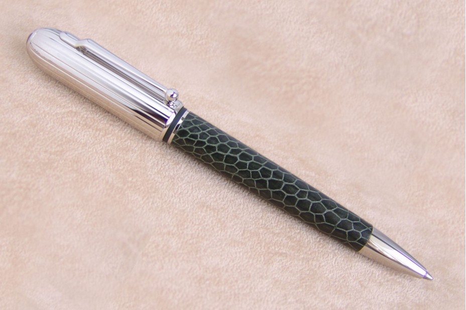 Alfred Dunhill Limited Edition Sidecar Exotics Ostrich Foot Leather Chassis Green Ball Point Pen