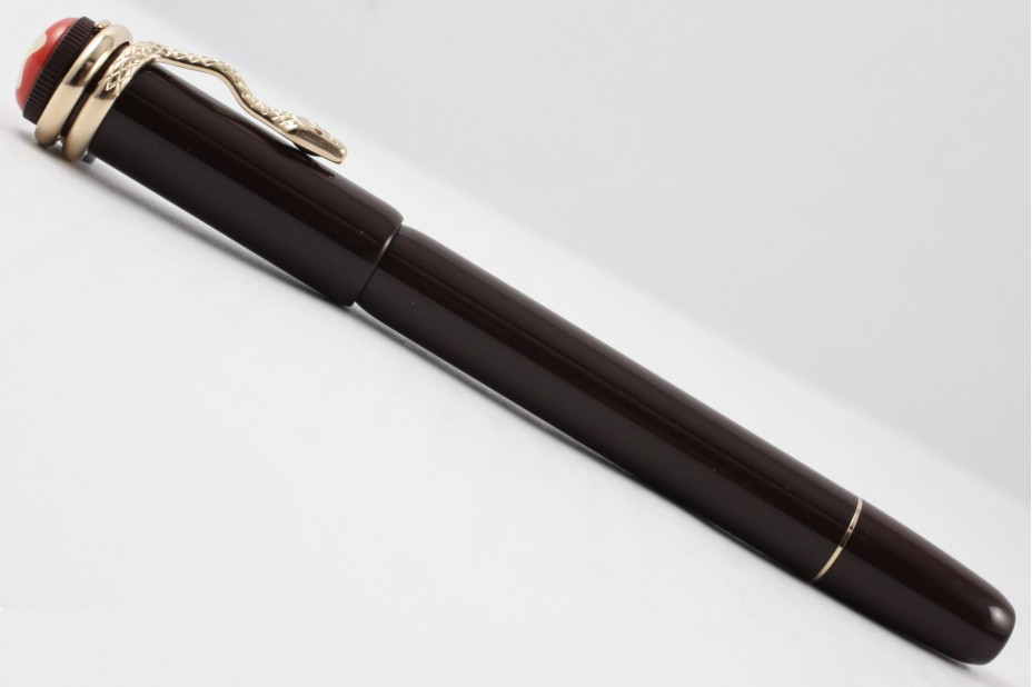 Montblanc MB.116552 Special Edition Herritage Collection Rouge et Noir Brown RollerBall Pen