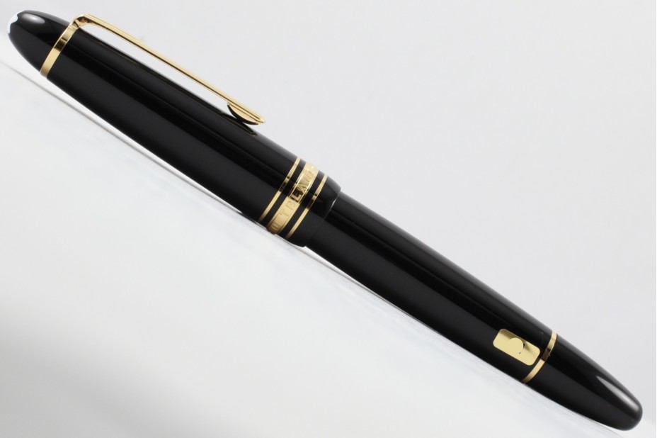 Montblanc MB.13661 Meisterstuck Gold-Coated LeGrand 146 Fountain Pen