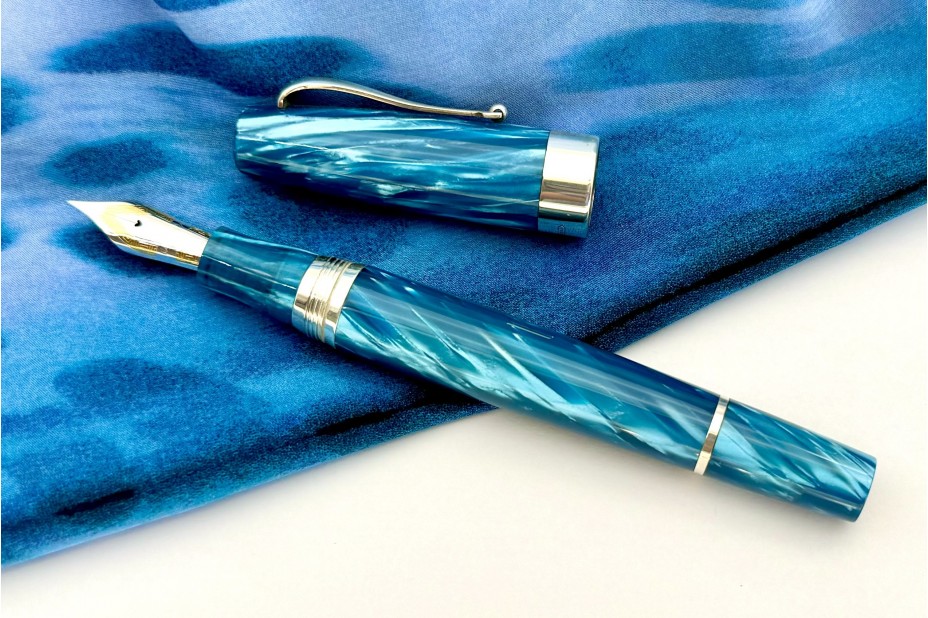 Montegrappa Classica Turquoise Fountain Pen