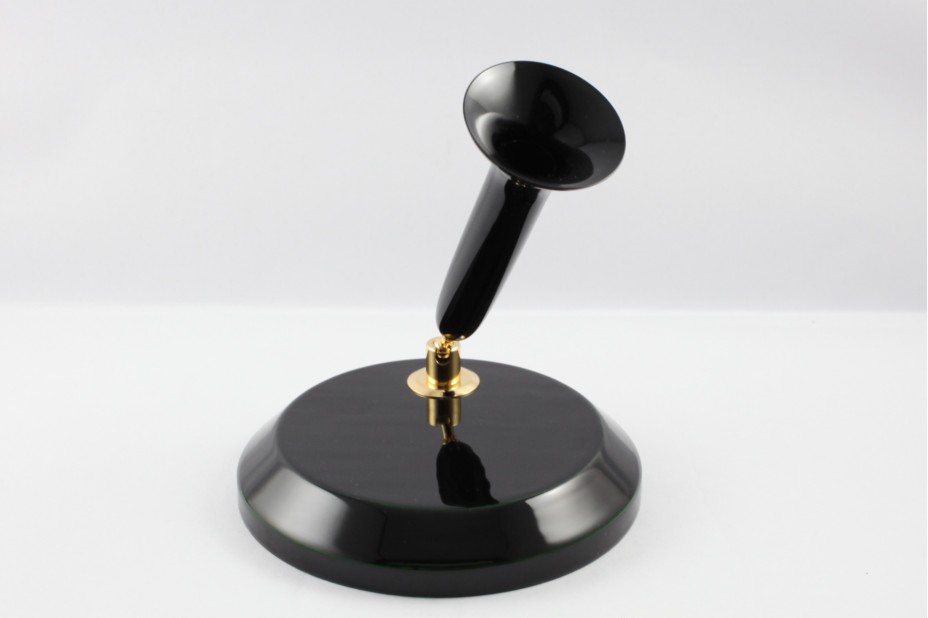 Nakaya Midori Tamenuri plinth with Black Acrylic Resin Trumpet Single Desk Pen Stand