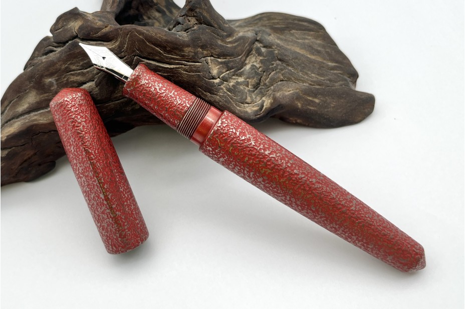 Nakaya Dorsal Fin Version 1 Ishime Kanshitsu Silver Tin Red Kanshitsu Fountain Pen