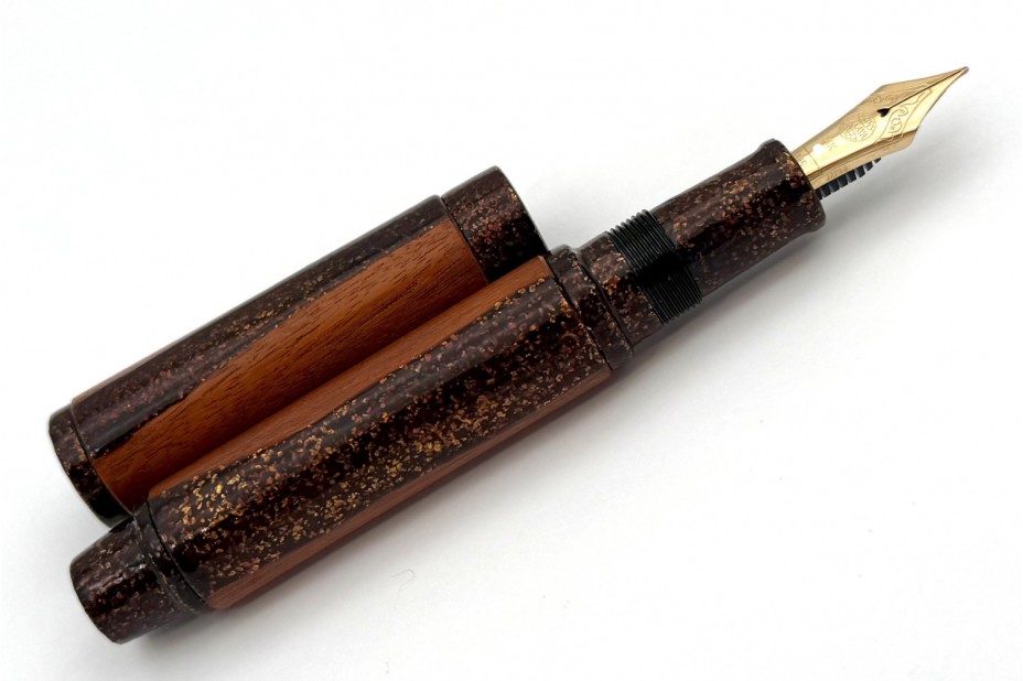 NAKAYA