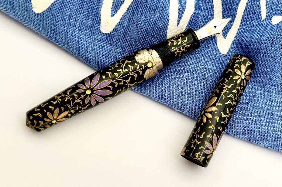 NAKAYA