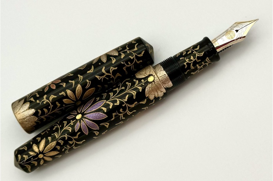 NAKAYA