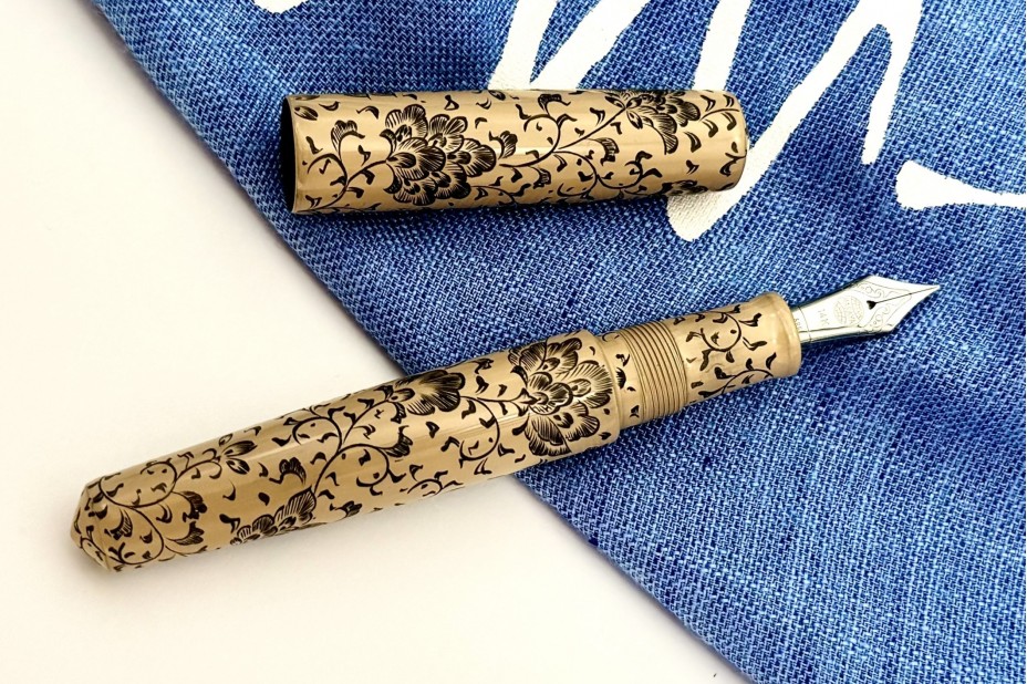 NAKAYA