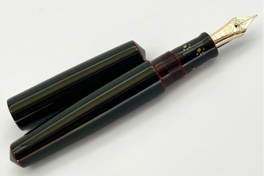 Nakaya Piccolo Cigar Kuro-Tamenuri with 6 Paws Fountain Pen