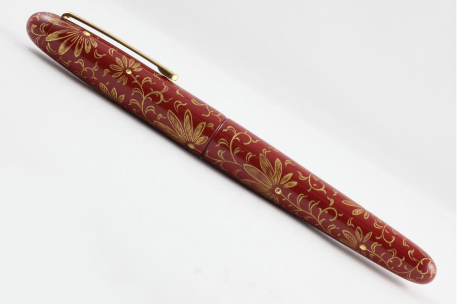 Nakaya Portable Writer Chinkin Palmet All Gold Line on Nurihanashishu Base Fountain Pen