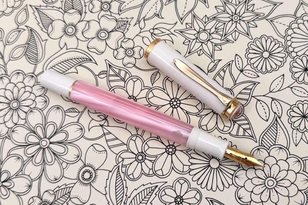 Pelikan Special Edition Classic M200 Cherry Blossom Fountain Pen Set