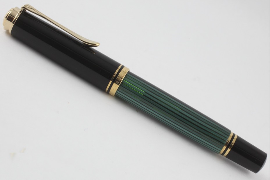 Pelikan Souveran M400 Black Green Fountain Pen (New Logo Gold-Top)