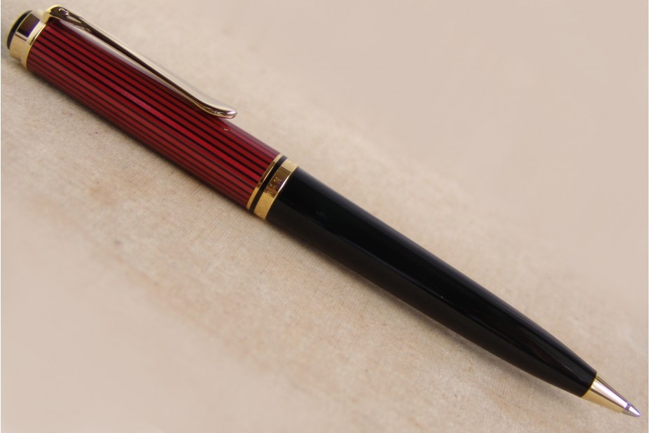Pelikan Souveran K600 Red Black Ball Pen