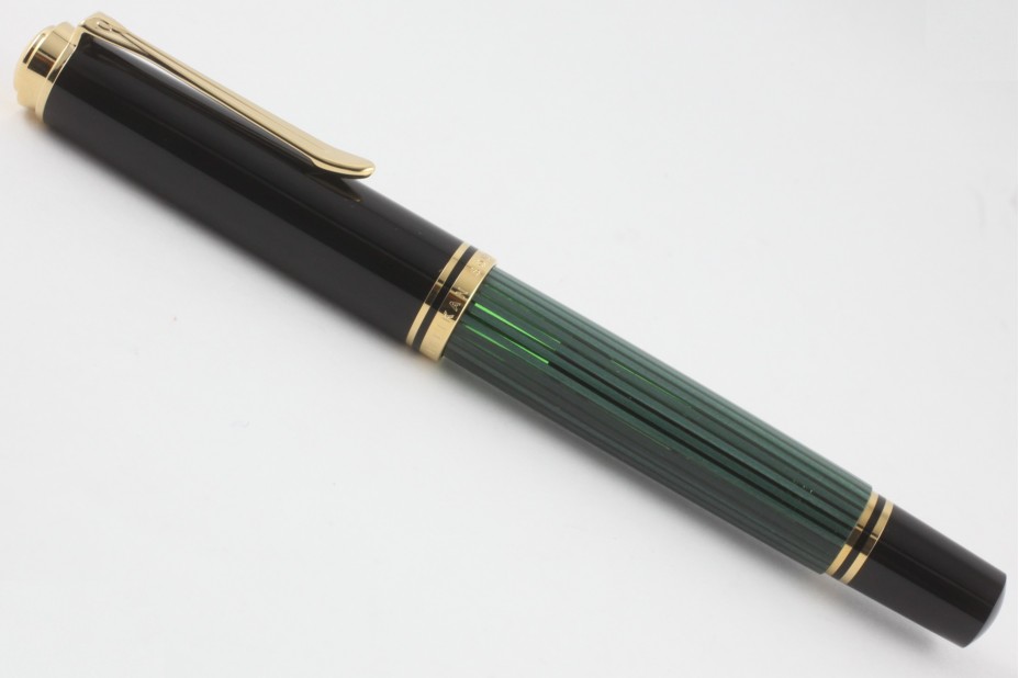 Pelikan Souveran M600 Black Green Fountain Pen (New Logo Gold-Top)