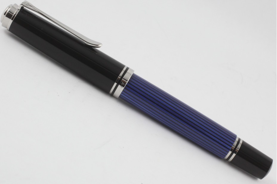 Pelikan Souveran R605 Black Blue Silver Trim Roller Ball Pen
