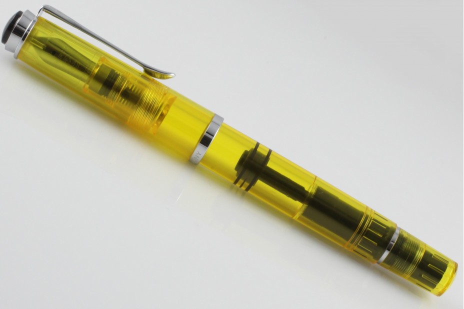Pelikan Classic Special Edition M205 DUO Set Yellow Fountain Pen