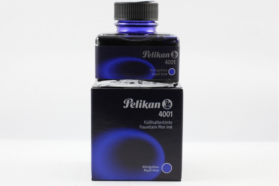 Pelikan Hannover 4001 Black Ink (50ml) with Pen Rest