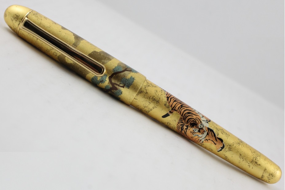 Platinum 3776 Century Matsu Tora (Pine Tree and Tiger) Fountain Pen