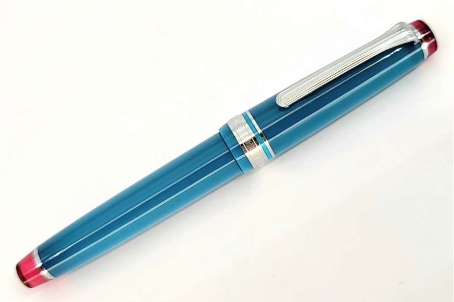 Sailor Special Edition ProGear Slim Manyo Plum Fountain Pen Set