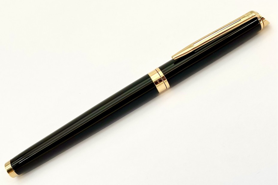 Waterman 920640 Hemisphere 10 Black GT Roller Pen